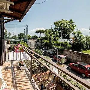 https://yourquadrarooms-bb.it-romehotels.com